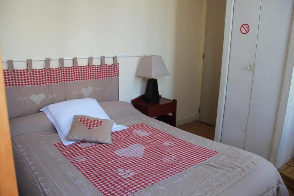 Central Hotel Niort Buitenkant foto